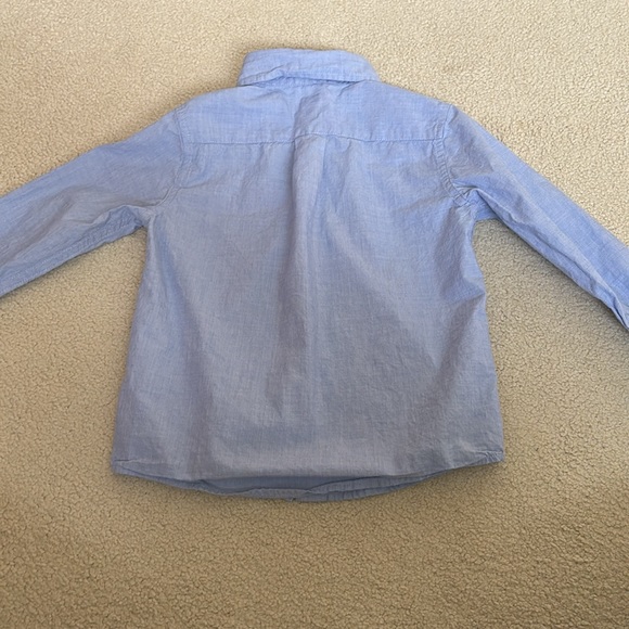 Janie and Jack boy size 4, light blue long sleeve button-down - Picture 4 of 5